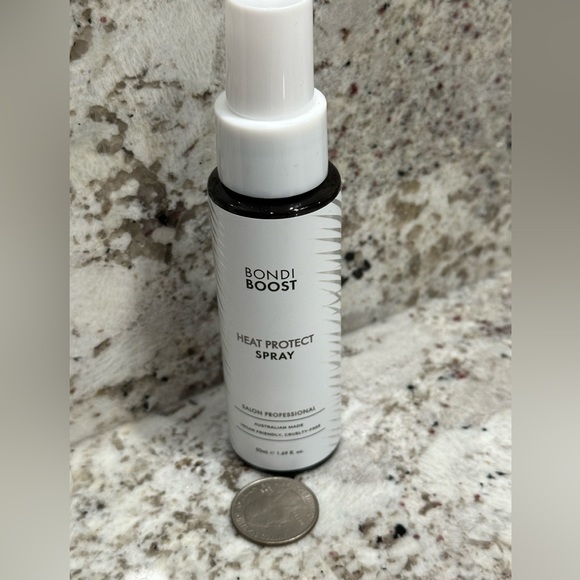 🍄6/$26 Bondi Boost heat protect spray 1.69oz purse size NWT - Picture 1 of 2